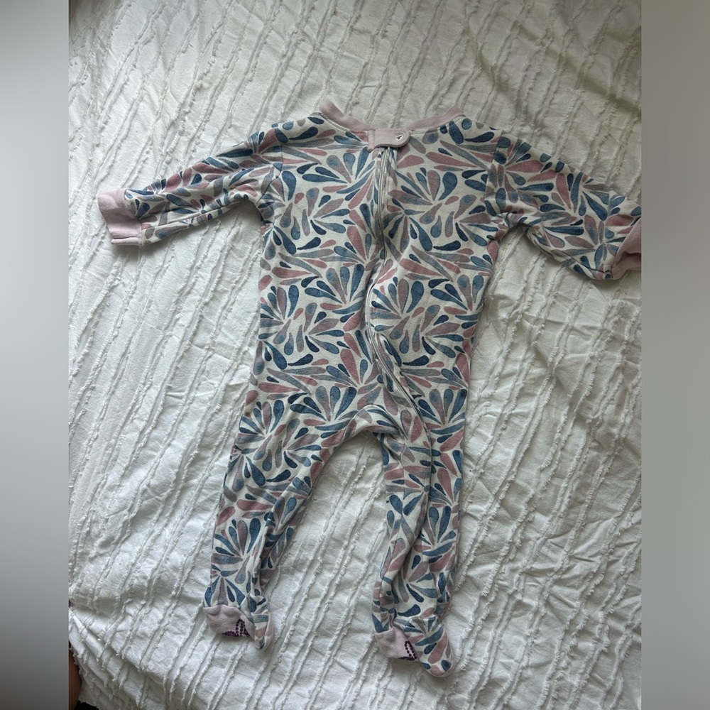 Baby footie pajamas